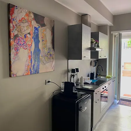 Domus Carola Apartamento *