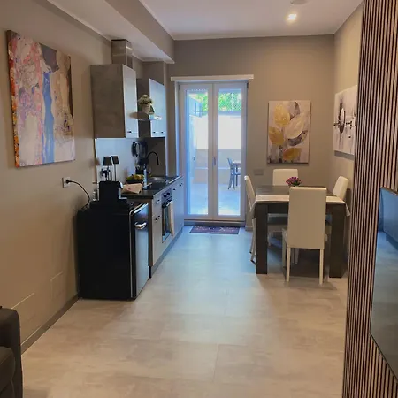 Domus Carola Apartment Rome